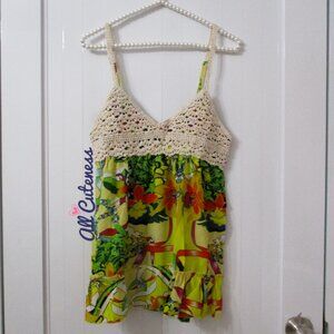 Floral Sleeveless Camisole Top Size L